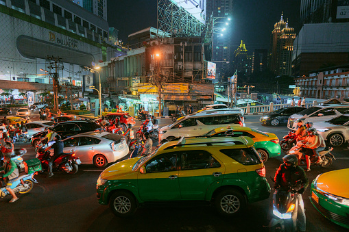 Kolkata, India - November 11, 2015: Cars and Taxis waiting for the traffic signal to turn green, on a busy road (Park Street) in Kolkata