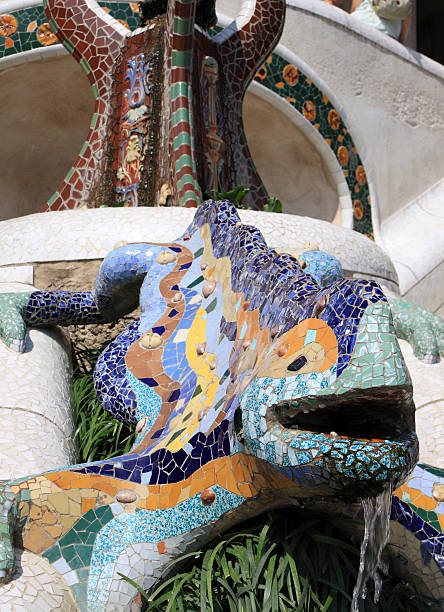 istock Parc Guell lizard fountain by Gaudi 176165088