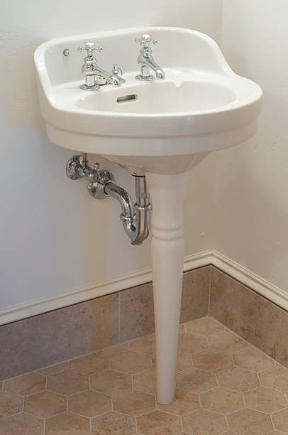 가라앉다 - sink bathroom pedestal tile 뉴스 사진 이미지