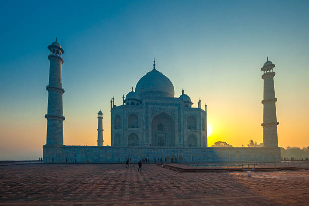 istock Taj Mahal at sunrise, Agra, India 176197860