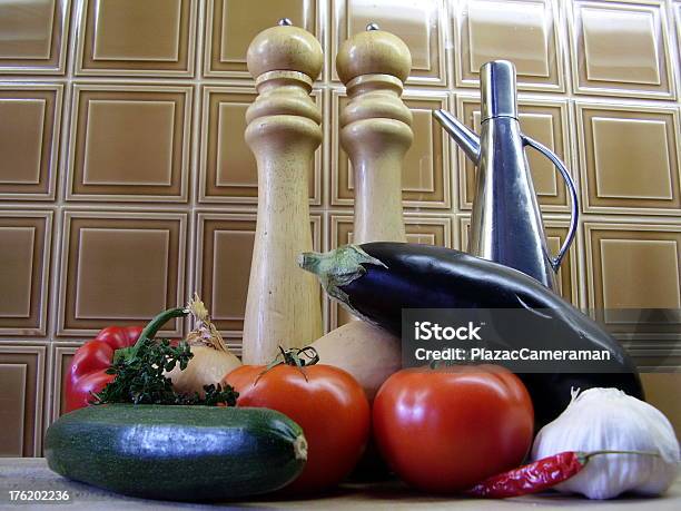 Guisado De Legumes Provençal Componentes - Fotografias de stock e mais imagens de Abóbora Butternut - Abóbora Butternut, Alho, Alimentação Saudável