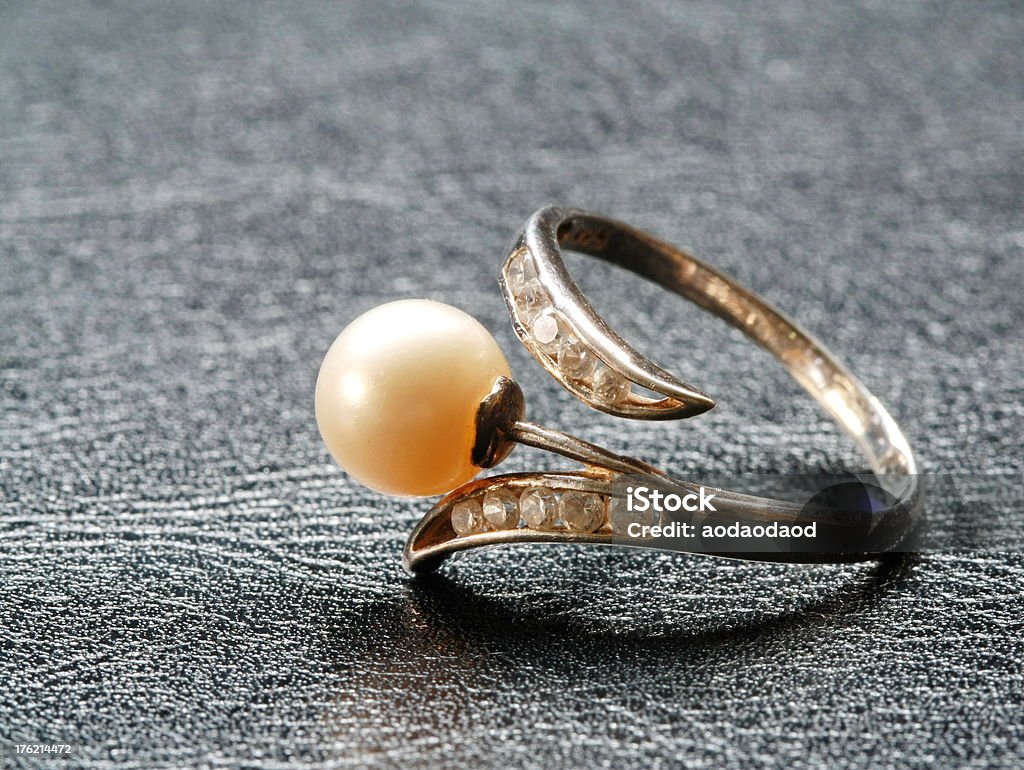 pearl anneau en - Photo de Bague - Bijou libre de droits