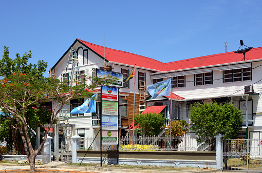 Georgetown, Guyana: Ministry of Agriculture building home to the Hydrometeorological service, the Food an Agriculture Organization of the United Nations (FAO) and the Guyana Agricultural Producers Association - wooden building on Brickdam Street.