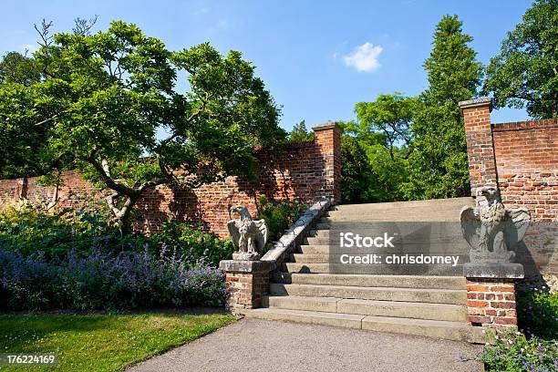 Waterlow Park In Highgate London Stock Photo - Download Image Now - Highgate, British Culture, Capital Cities