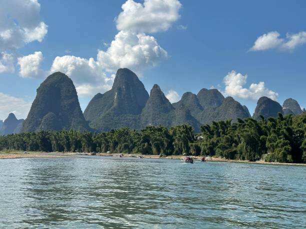 640+ Contea Di Yangshuo Immagine Foto stock, immagini e fotografie