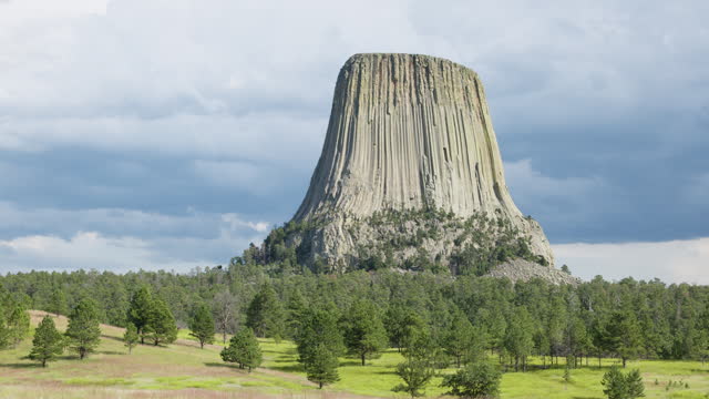 Time Lapse of the Iconic Devils Tower, WY