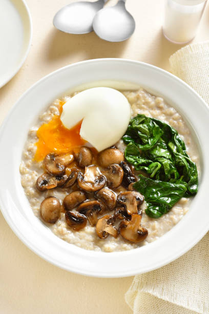 istock Mushroom and spinach oatmeal 1762762532