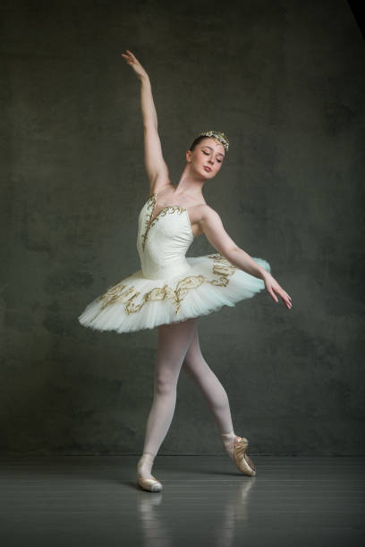 istock Ballet dancer in dance pose in the photo studio 1762851468