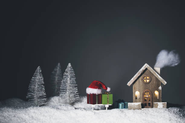 istock House and Christmas gifts 1762889358