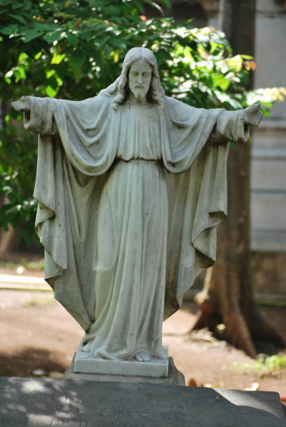 istock Jesus Sculpture 1763212157