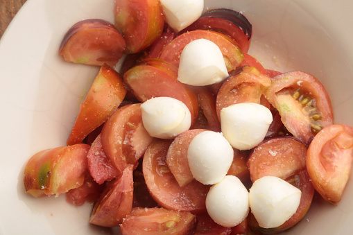 tomatoes and mozarella as italian salad food starter