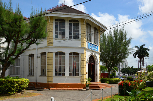 Georgetown, Guyana: the National Library, also known as the Carnegie building after its famous benefactor, originally known as the Public free library - completed in 1909 to a design by Leonard Percival Hodge, Assistant director of Public Works, with influences of Victorian and Georgian styles. Corner of Church Street and Main Street