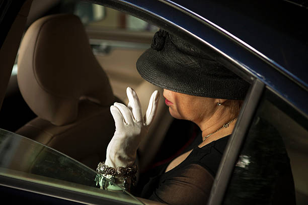 istock Do not shootWomen in the black car 176394185
