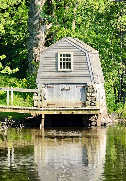 istock A old shed by the lake in New England 176403427