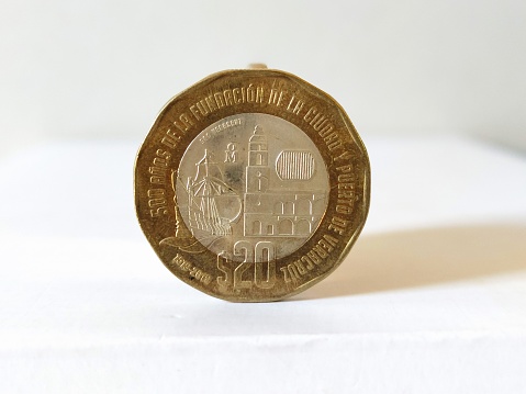 20 pesos coin