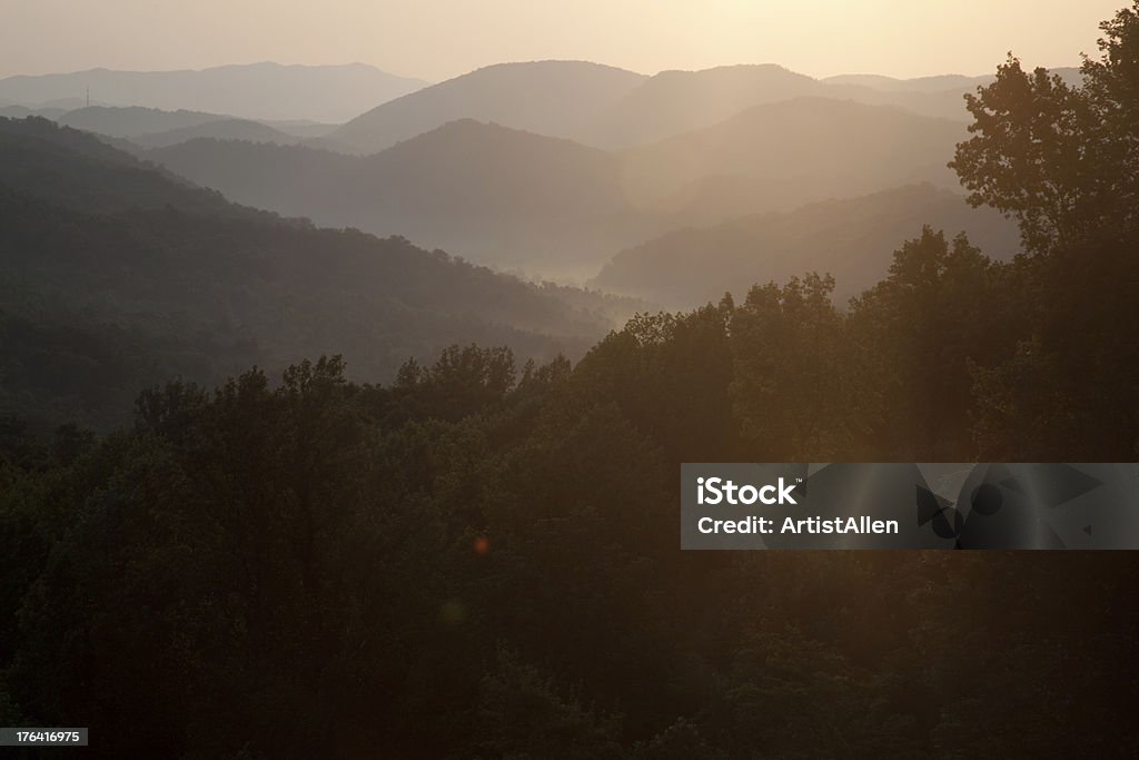 Coucher de soleil sur les Smoky Mountains, Tennessee - Photo de Monts Great Smoky libre de droits