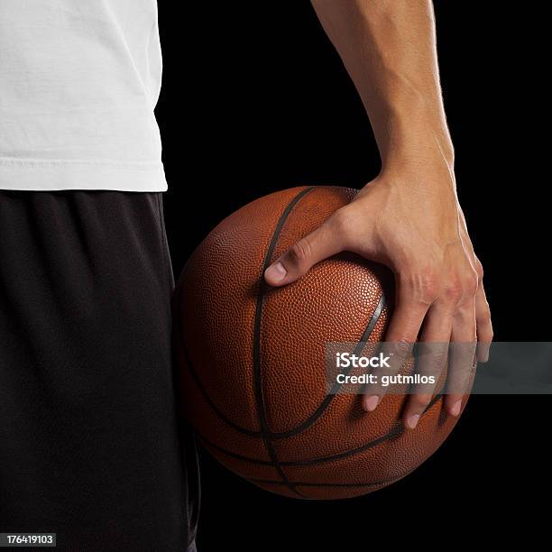 Jugador De Baloncesto Foto de stock y más banco de imágenes de Actividad - Actividad, Actividades recreativas, Adolescente