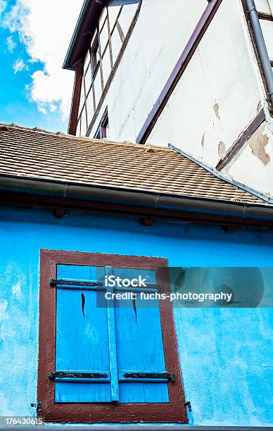 Blau Stockfoto und mehr Bilder von Alt - Alt, Architektur, Baugewerbe