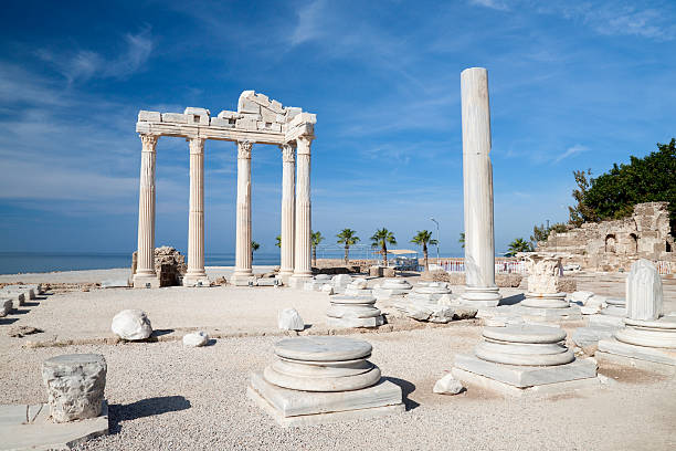 istock Temple of Apollo 176433032