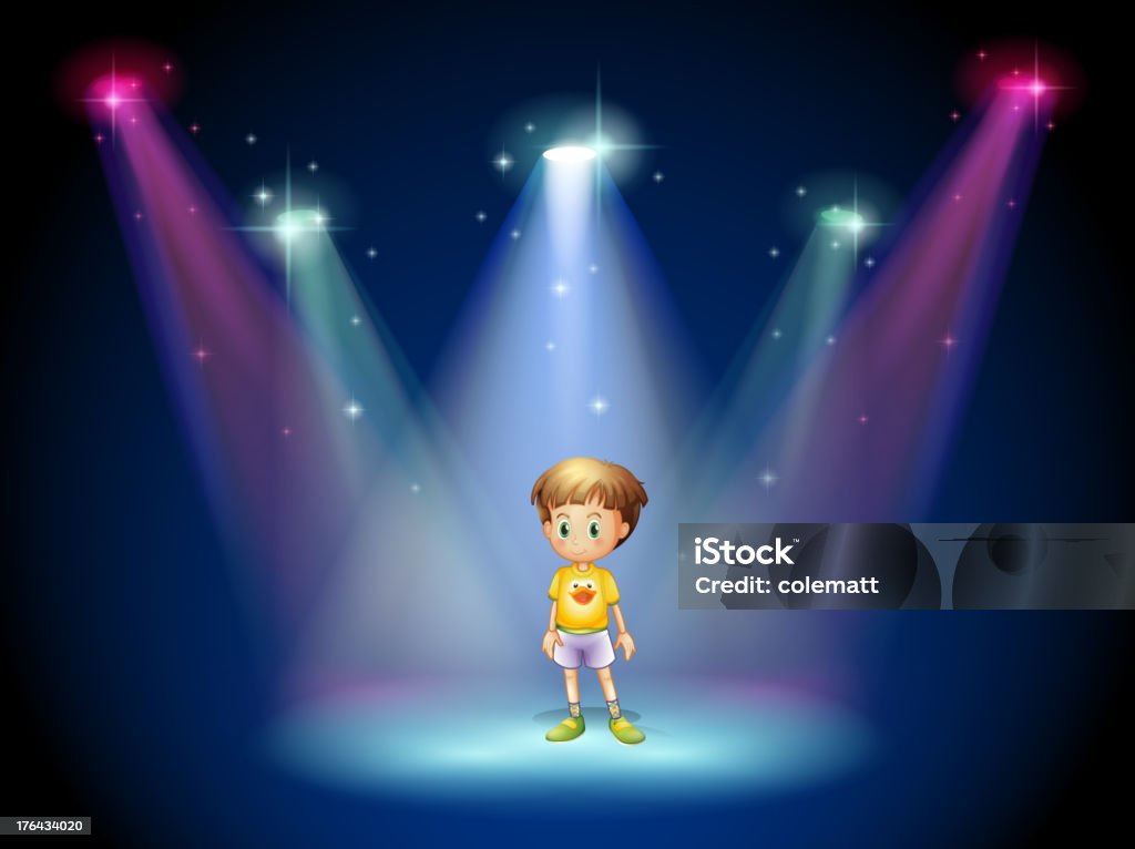 Little homem no centro do palco com holofotes - Vetor de Adulto royalty-free