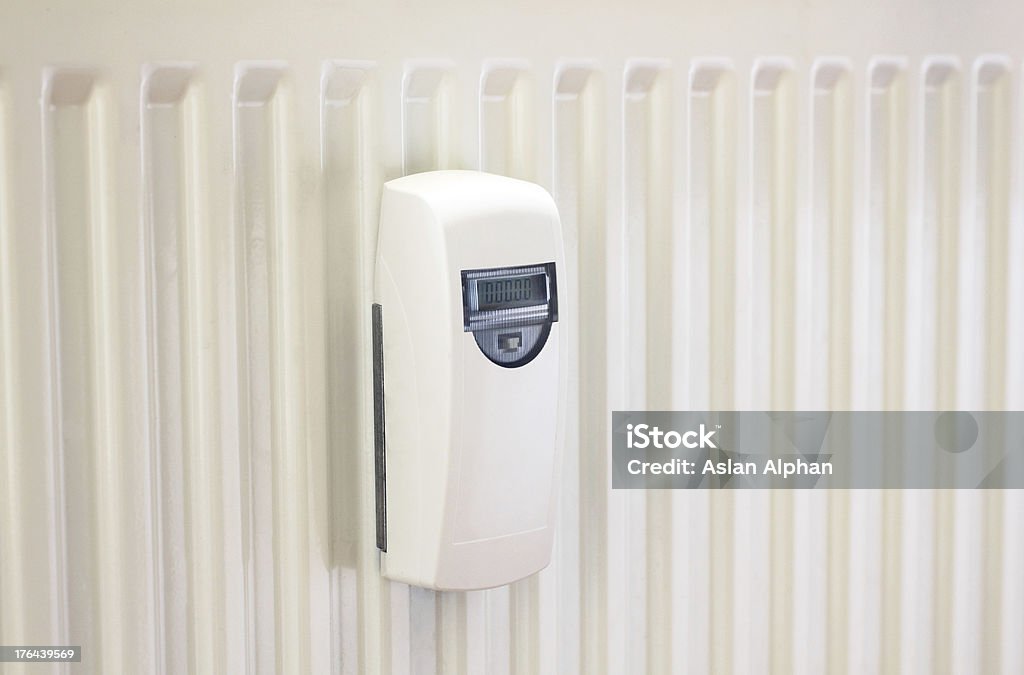 Calor custo allocator do radiador - Foto de stock de Despesa royalty-free