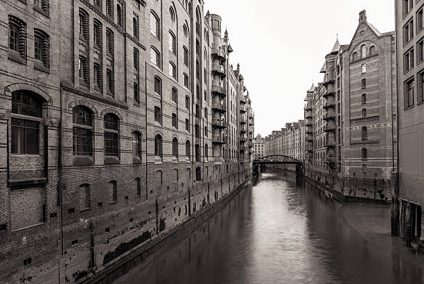 istock Speicherstadt Hamburg 176445044