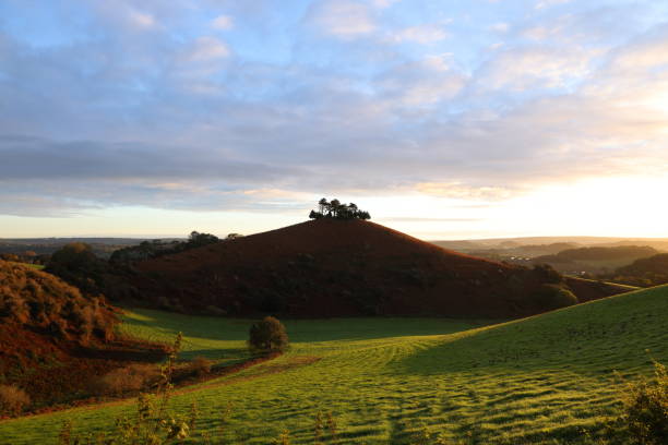 istock Colmers Hill looking East at sunrise 1764519067