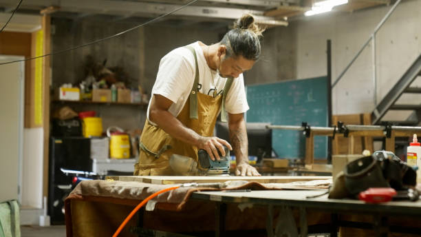 istock Japanese woodworkers working in the garage. 1764591317