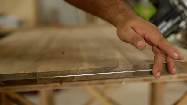 istock Japanese woodworkers working in the garage. 1764592415