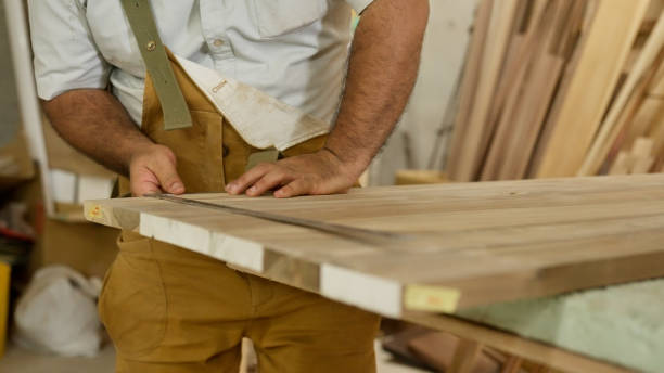 istock Japanese woodworkers working in the garage. 1764592960