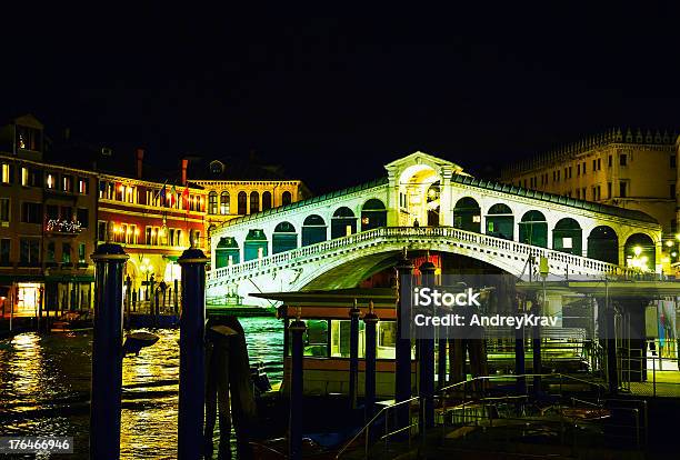 Puente De Rialto Foto de stock y más banco de imágenes de Agua