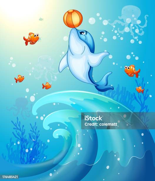Delfin Spielt Den Ball Unter Dem Meer Stock Vektor Art und mehr Bilder von Bildkomposition und Technik - Bildkomposition und Technik, Blau, Computergrafiken