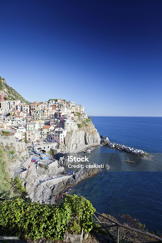 Manarola, Cinque Terre, Italia - Foto stock royalty-free di Ambientazione esterna