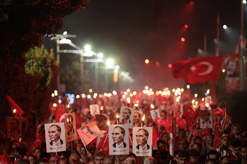 The 100th anniversary of the founding of the Republic of Turkey was celebrated with great enthusiasm in every city of the country. The public participated intensively in the Lantern Procession held in Antalya.