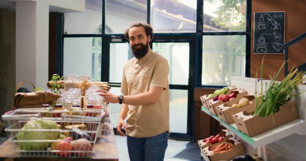 istock Client shopping in eco supermarket 1765003362