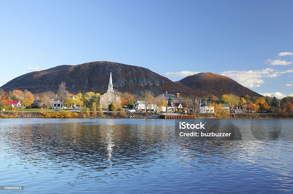 Mont-Saint-Hilaire in Quebec, Canada - Foto stock royalty-free di Montagna