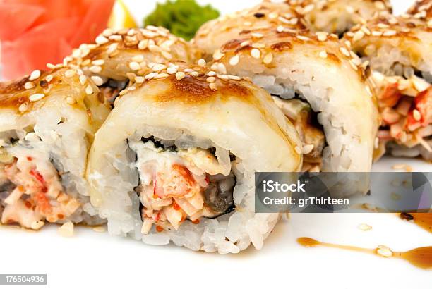 Foto de Sushi e mais fotos de stock de Abacate - Abacate, Almoço, Caviar