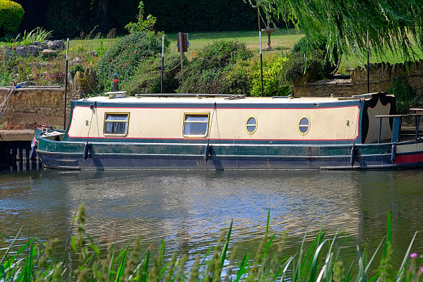 bidford - beauty in nature bidford motorboating british culture ストックフォトと画像