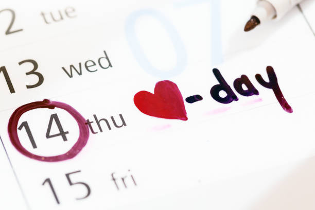 Note in felt-tip pen reminds you about Valentine's Day.