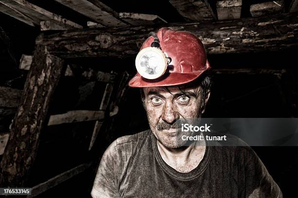 광산업자 광산업자에 대한 스톡 사진 및 기타 이미지 - 광산업자, 육체 노동자, 광산