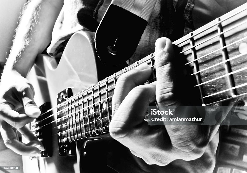 게임하기 C #소령 있는 les paul guitar - 로열티 프리 레스 폴 스톡 사진