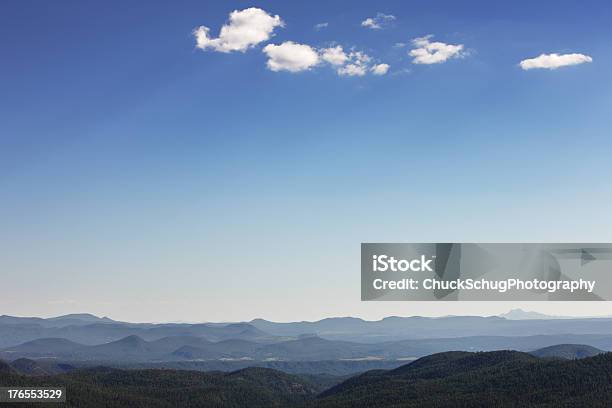 Nuvem Sombras Coconino Mogollon Paisagem - Fotografias de stock e mais imagens de Ao Ar Livre - Ao Ar Livre, Arizona, Cadeia de Montanhas