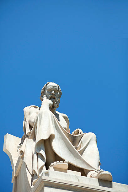 Statue von Sokrates in Athen – Foto