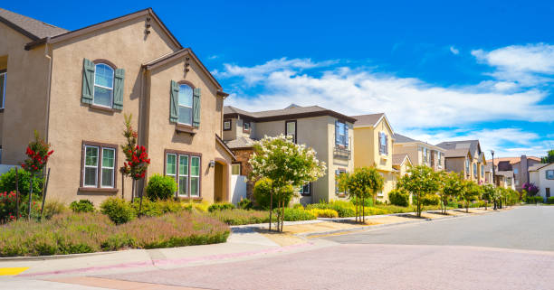 istock Row of townhomes on a clear day 1765617328