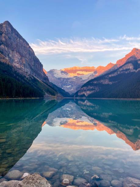 istock Lake Louise, Banff 1765649740