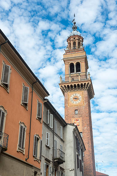 istock Monferrato farmhouse 176594960