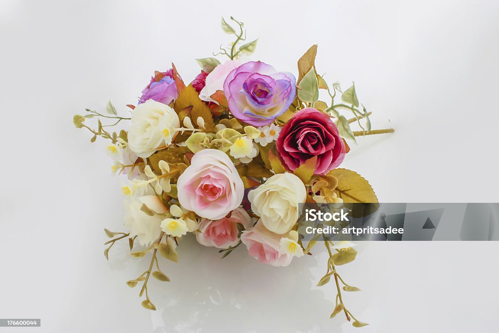 Bukiet ślubny z róż krzew - Zbiór zdjęć royalty-free (Aranżacja)
