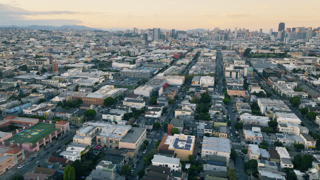 San Francisco's Skyline: A Cinematic Aerial Tour of the City's Architecture