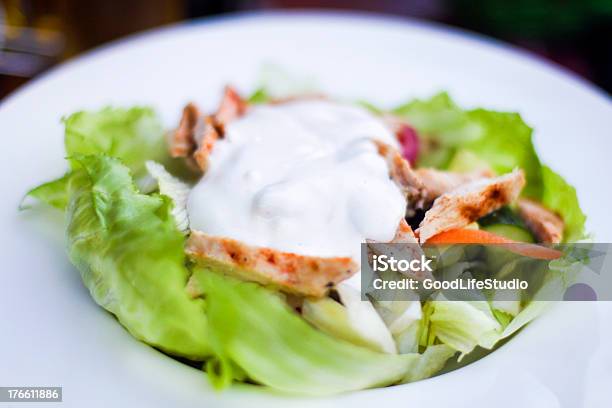 Salada César - Fotografias de stock e mais imagens de Alface - Alface, Alimentação Saudável, Almoço