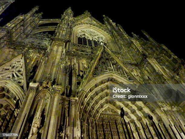 Cattedrale Di Colonia Germania - Fotografie stock e altre immagini di Ambientazione esterna - Ambientazione esterna, Cattedrale, Cattedrale di Colonia